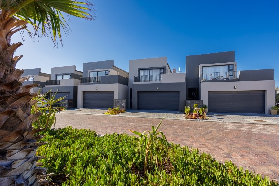 3 Bedroom Property for Sale in Haasendal Western Cape